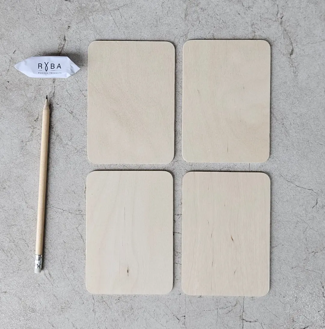 Zestaw podkładek ze sklejki z ołówkiem do rękodzieła,Set of plywood coasters with a pencil for handcraft