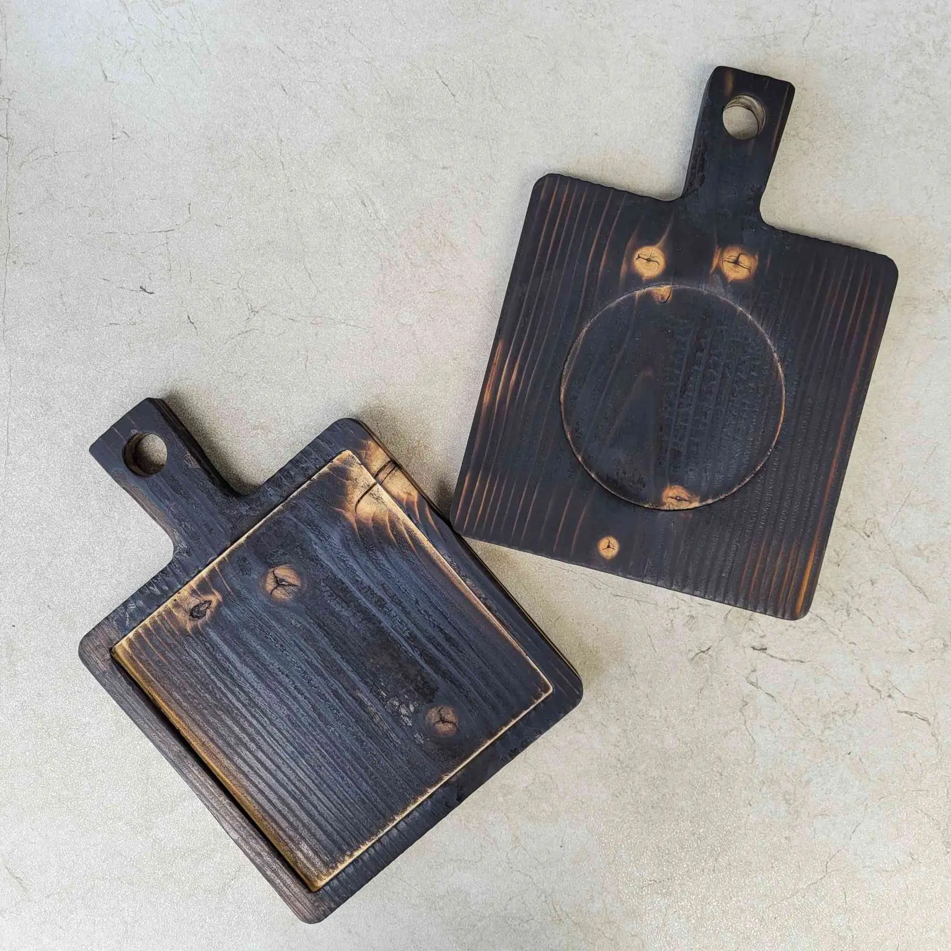 Deski do krojenia w stylu vintage i rustykalnym, Vintage rustic wooden serving boards by polish manufacturer