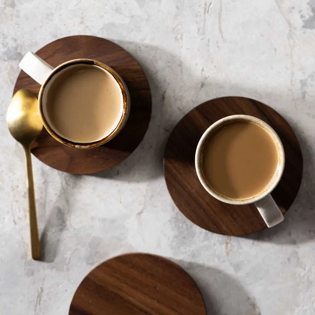 10-02-00262-H drewniane podkładki pod kubek orzech amerykański wooden american walnut coasters.webp