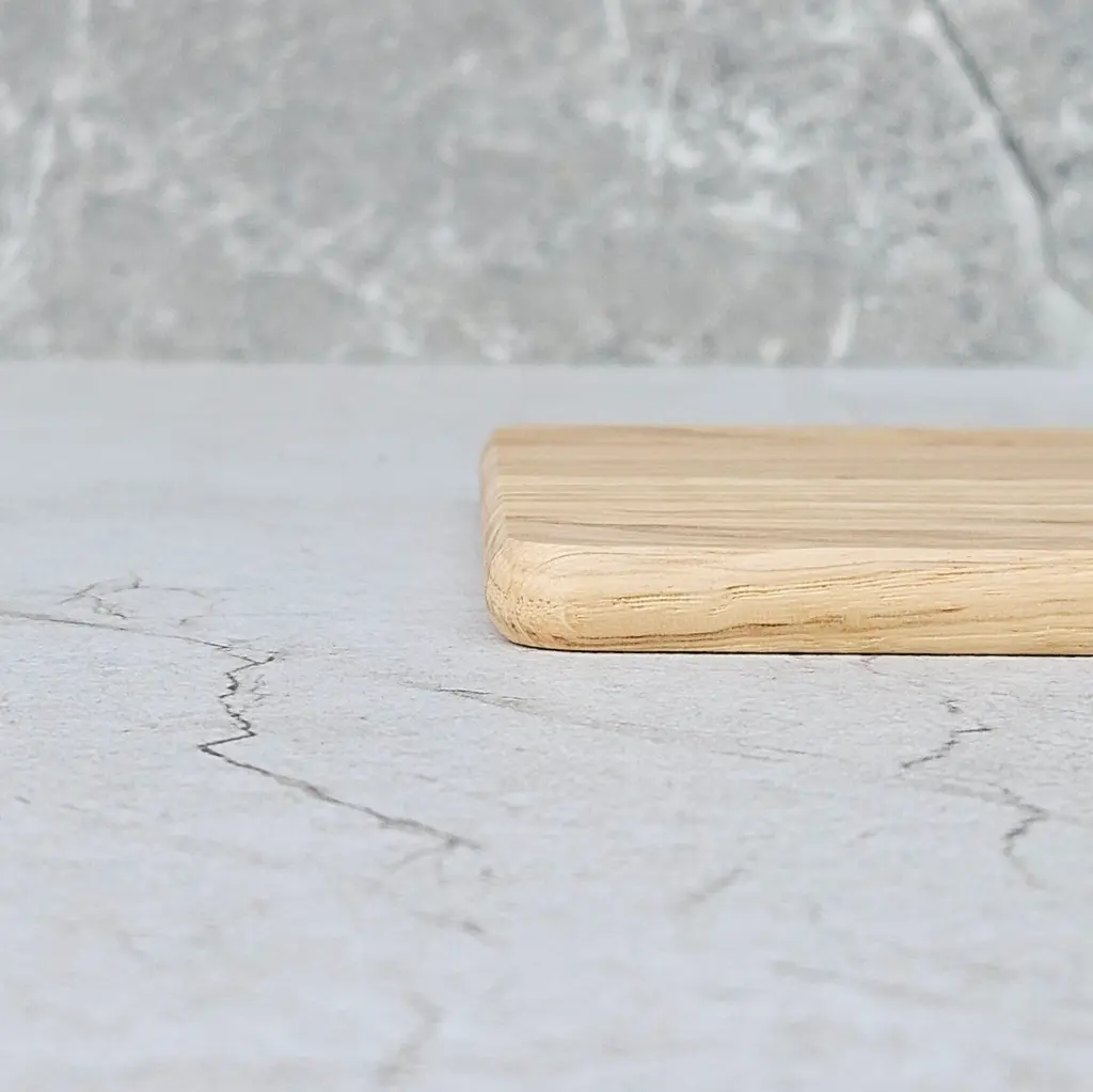 PL.00-9-01-00011-H deska śniadaniowa dębowa oak cutting breakfast board (2).webp