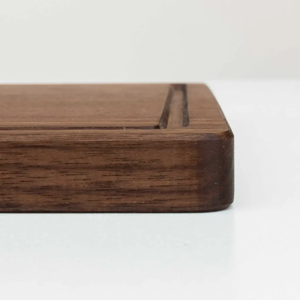 20-02-00032-H_3  drewniana deska do krojenia z rowkiem orzech amerykański wooden cutting board with groove american walnut.webp