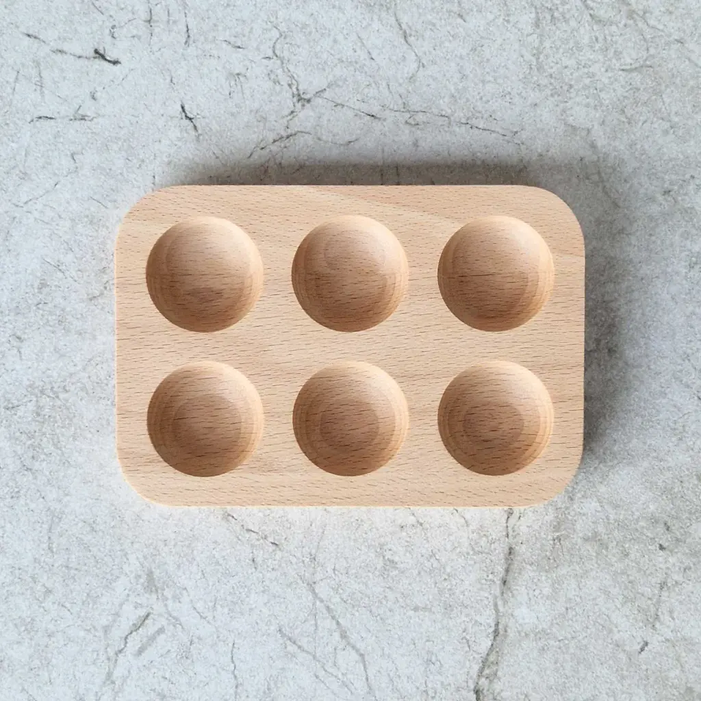20-00-01035-H_4 drewnaina tacka na jajka bukowa wooden tray for 10 eggs beech.webp