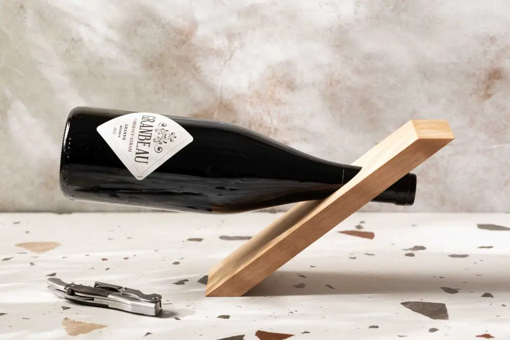 20-00-00303-S drewniany stojak na wino balans bukowy wooden wine holder beech.webp