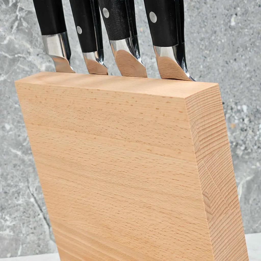 30-00-00617-H_3 drewniany stojak na noże magnetyczny bukowy wooden magnet knives holder beech.webp