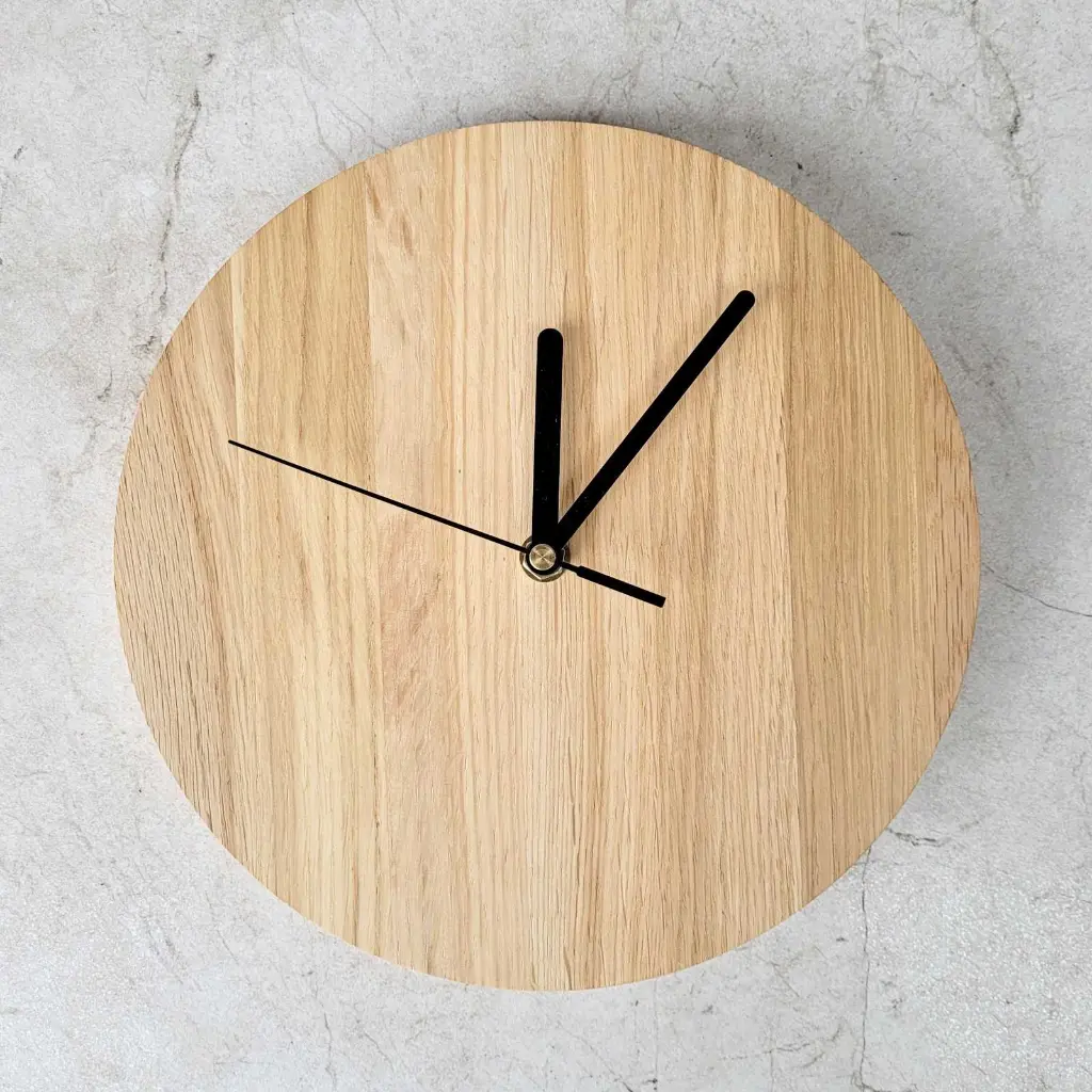 20-01-00966-H_1 drewniany zegar wiszący dębowy wooden clock oak.webp