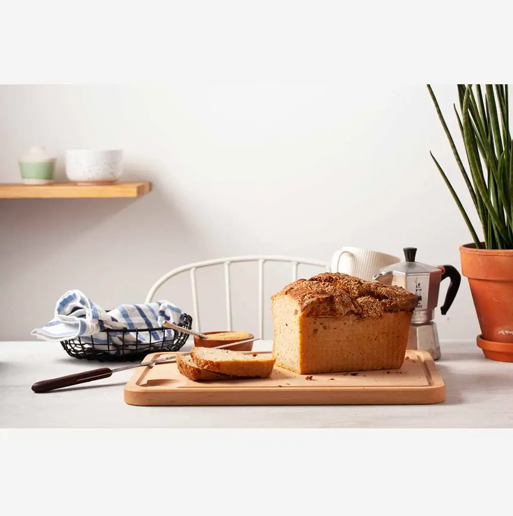 20-00-00013-O_2 drewniana deska do krojenia z rowkiem bukowa wooden cutting board with groove beech (2).webp