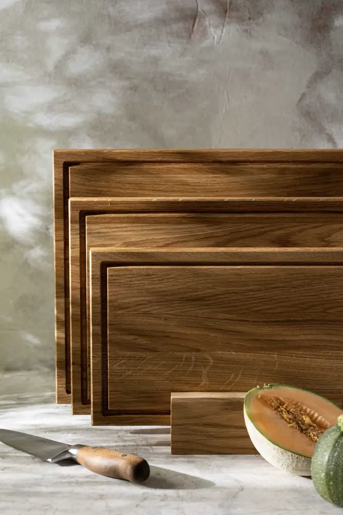 20-01-00463-H_3 INGE  drewniana deska do krojenia z rowkiem dębowa wooden cutting boards with groove oak (3).webp