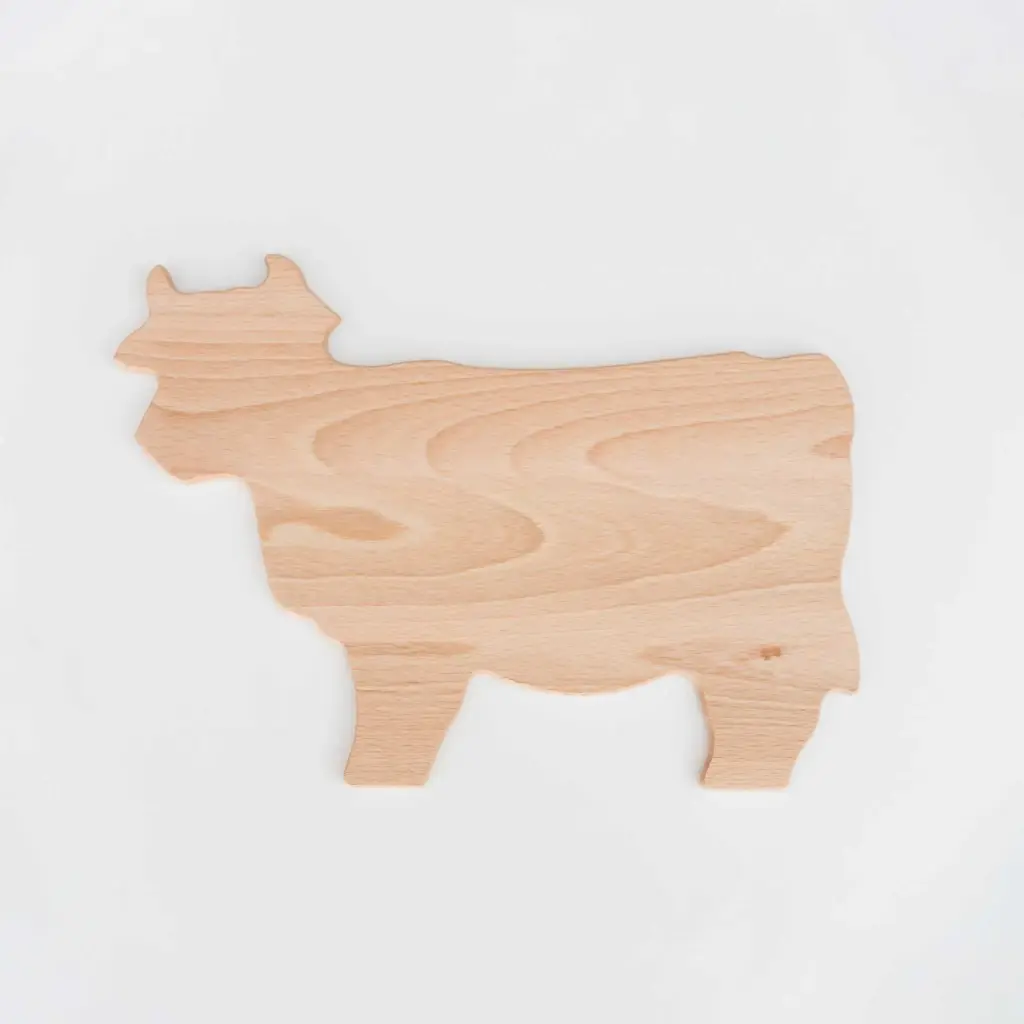 Beech cutting board cow shape 285x200x9mm oiled