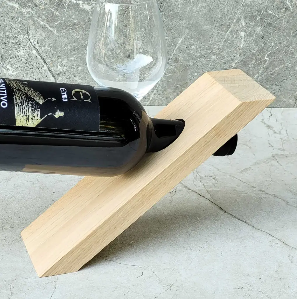 Stojak na wino balans dębowy 250x80x20mm