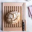 Deska do chleba z kratką i miejscem na nóż bukowa 355x290x22mm surowa