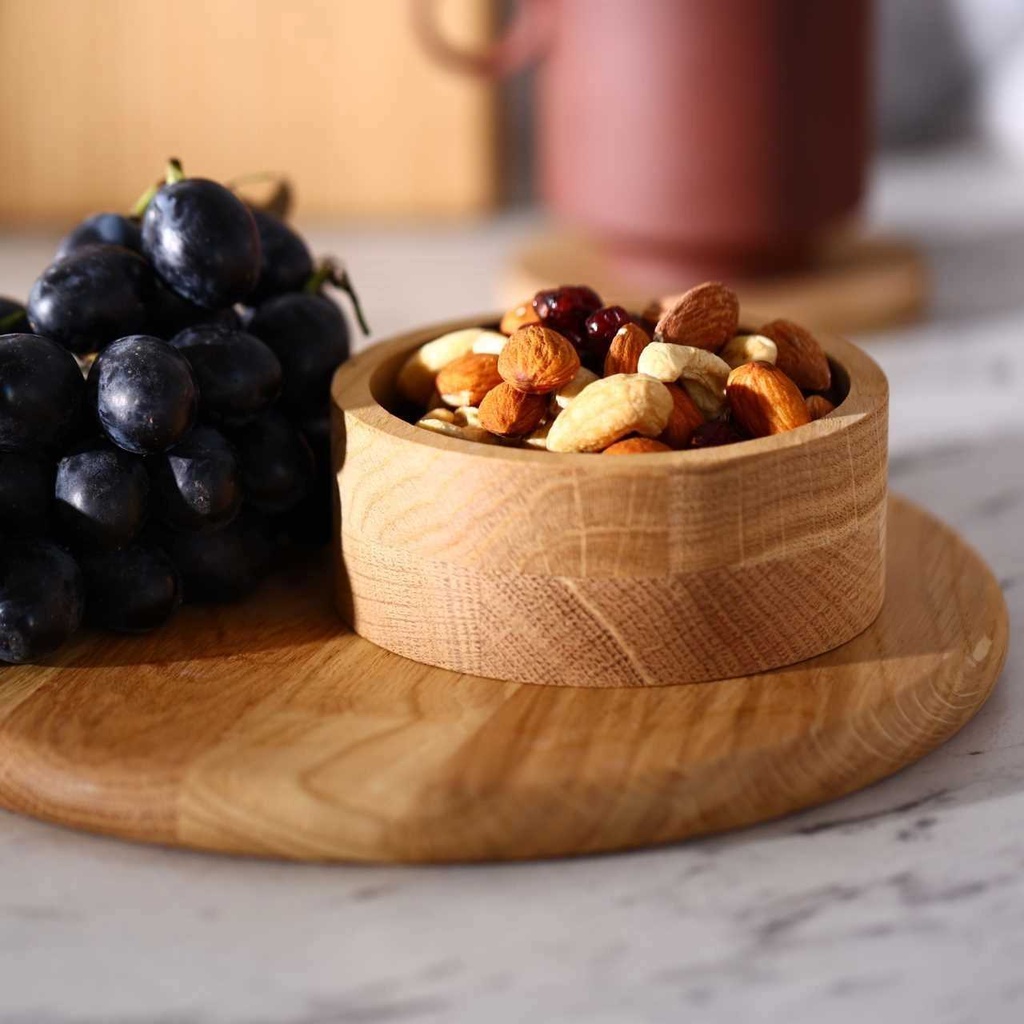 Small oak snack bowl fi102x40 mm