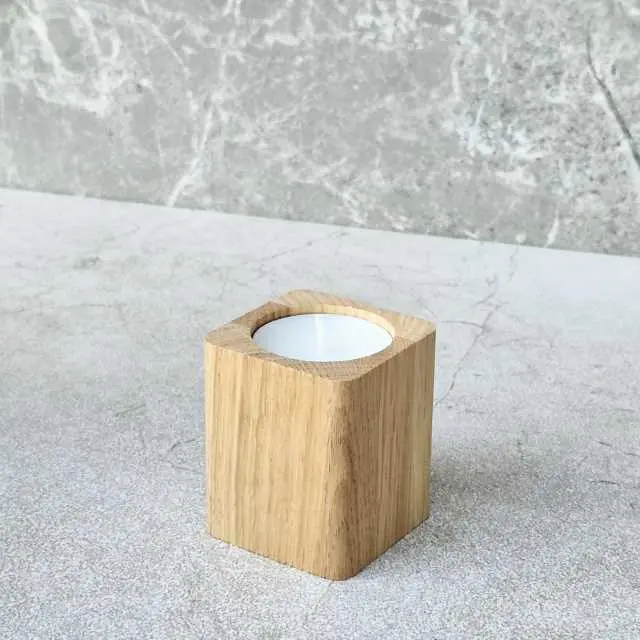 Oak tealight stand rounded 60x50x50mm