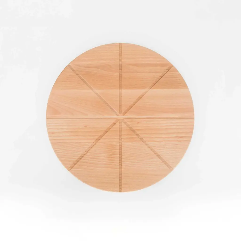 Beech round pizza board oiled
