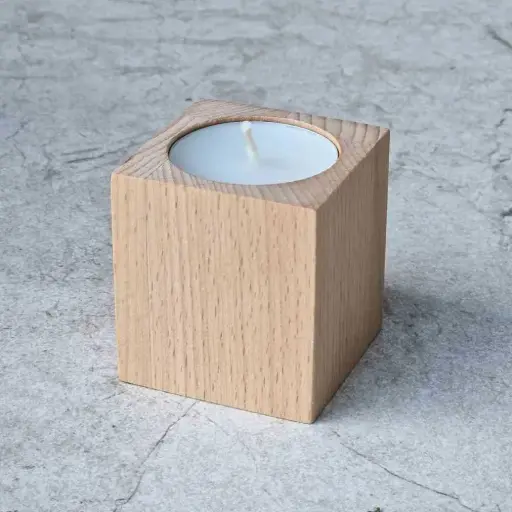[BK50-00902-025344] Świecznik na tealight bukowy 60x50x50mm prosty