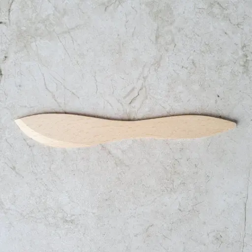 [01011-S-029473] Mały nóż do masła bukowy 180x30x3mm