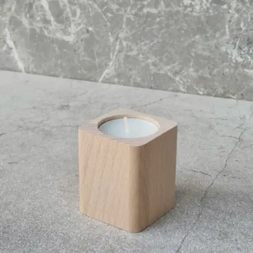 [BK50-00902-040675] Beech tealight stand 60x50x50mm rounded